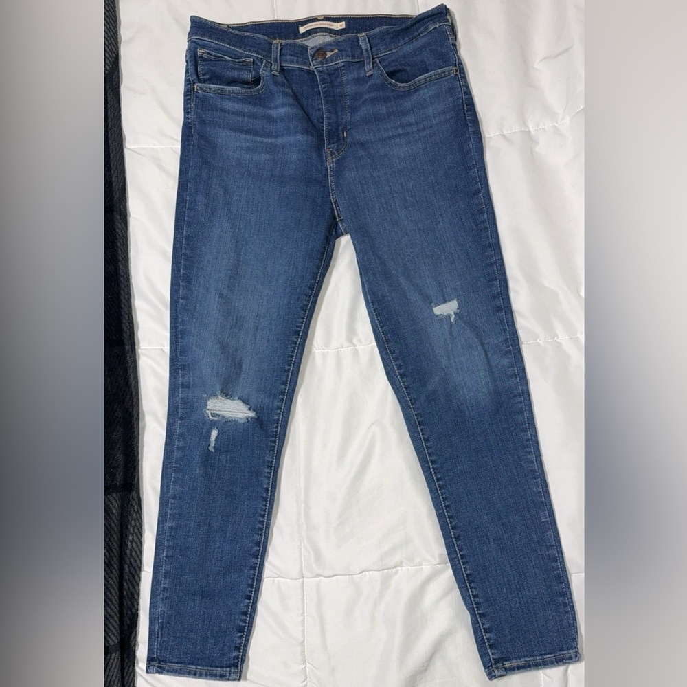 Levi’s women’s W30